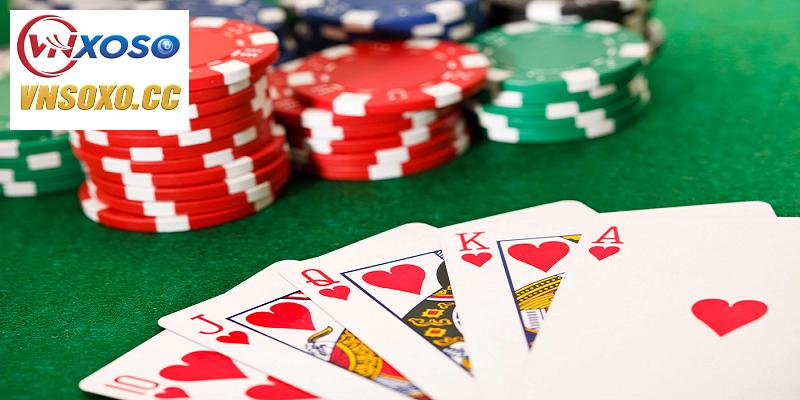 Cách đánh Poker luôn thắng tại VNSOXO - Quan sát đối thủ